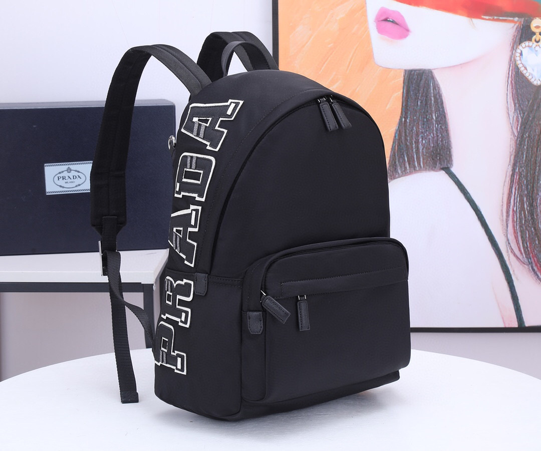 프라다 백팩 2VZ068