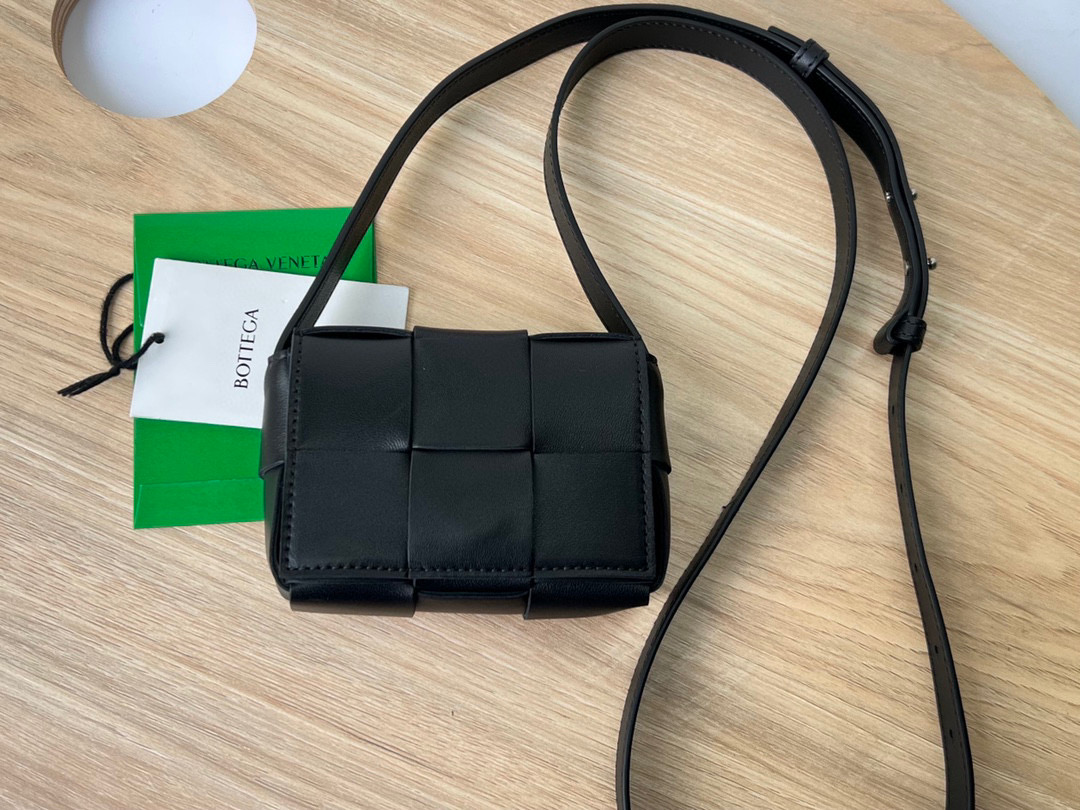 보테가베네타 카세트백 여자가방