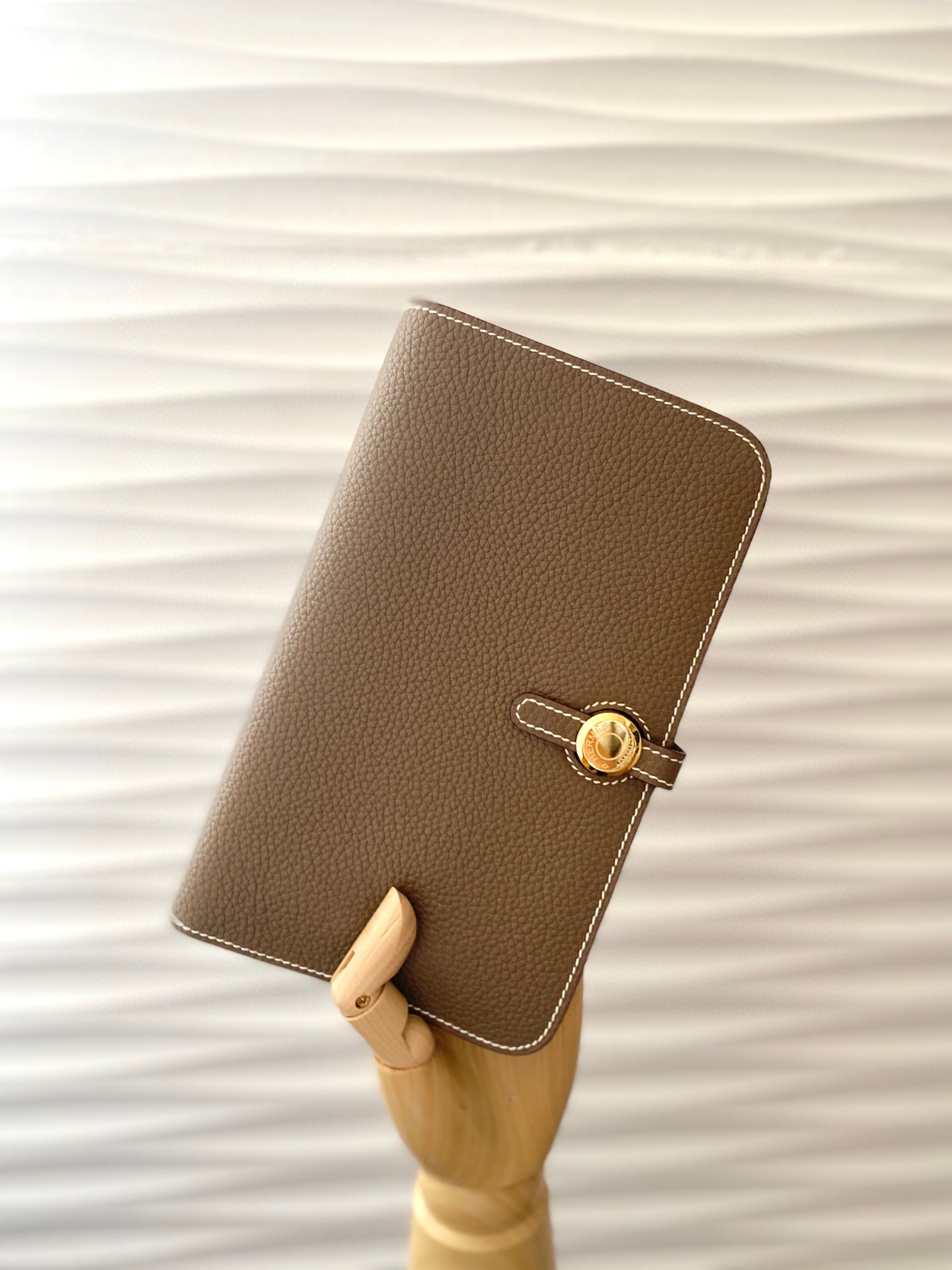 에르메스 여권지갑