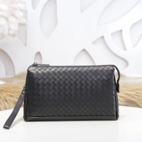 보테가베네타 송아지가죽 클러치백