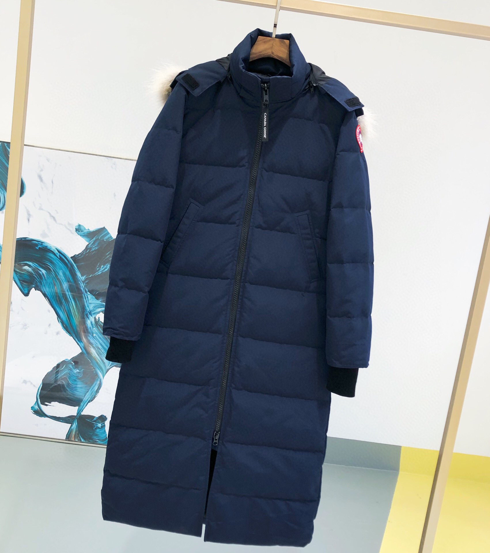 캐나다구스 여자 패딩