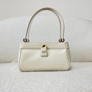 디올 여자가방 M1844