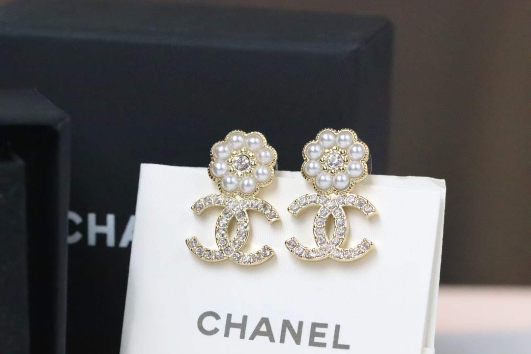 샤넬 귀걸이