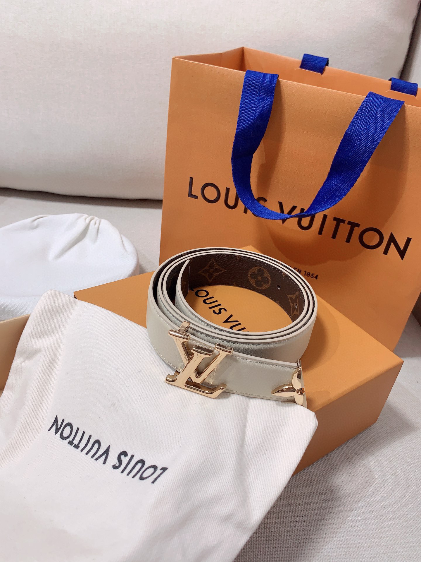 루이비통 여자 벨트