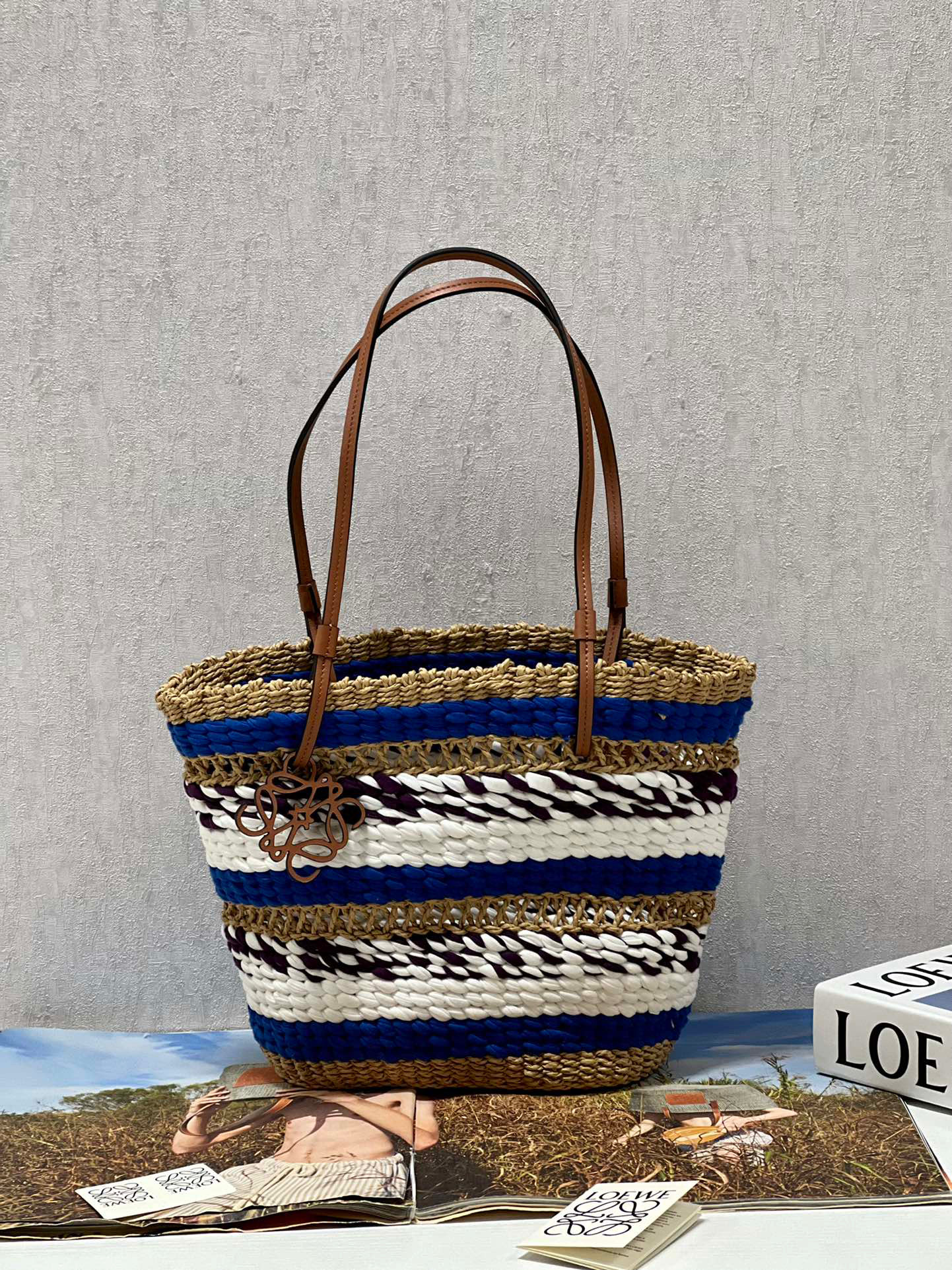 로에베 버스킷 토트백