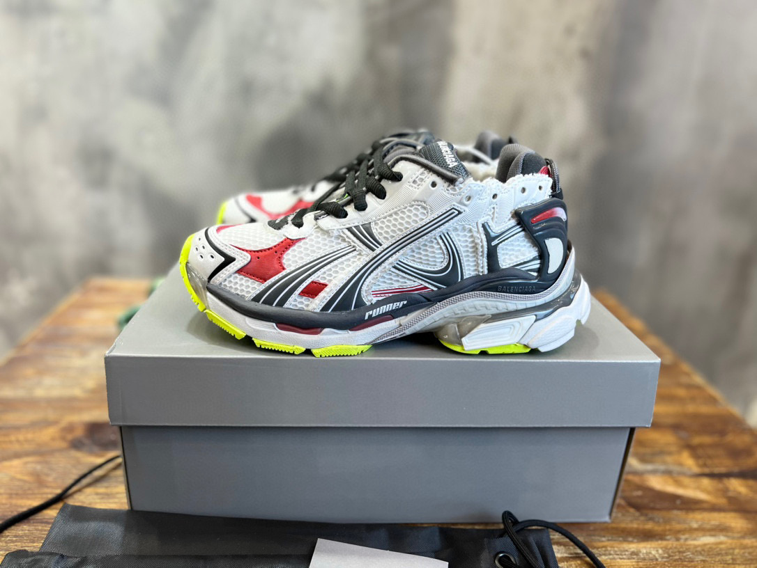 발렌시아가 러너 스니커즈 남여공용 운동 신발