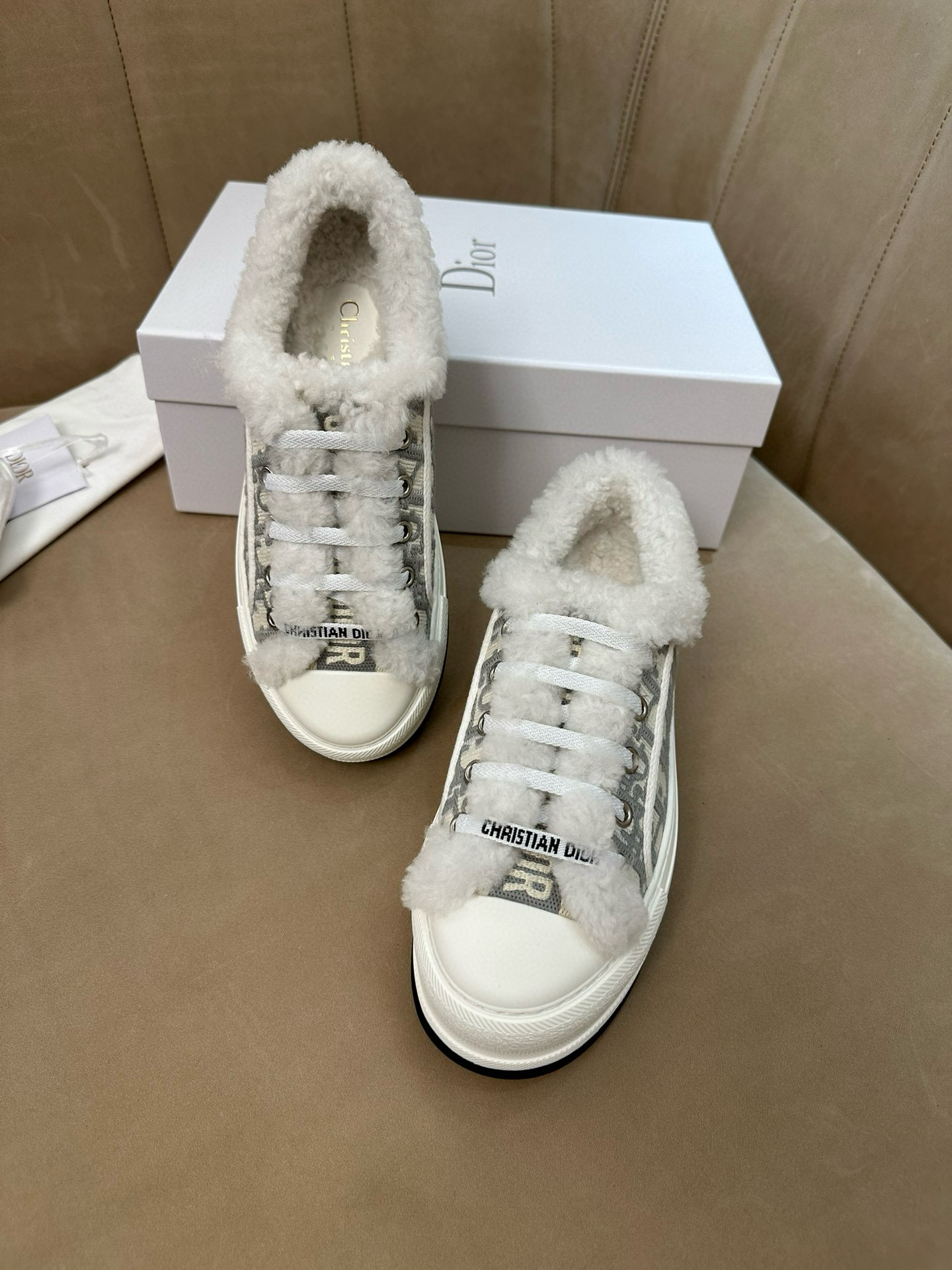 디올 여자 스니커즈 신발 운동화