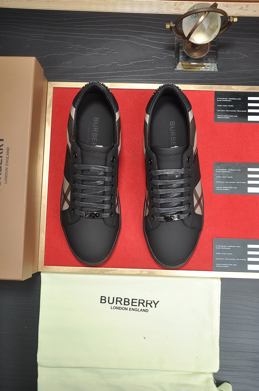 버버리 남자 스니커즈 신발 운동화