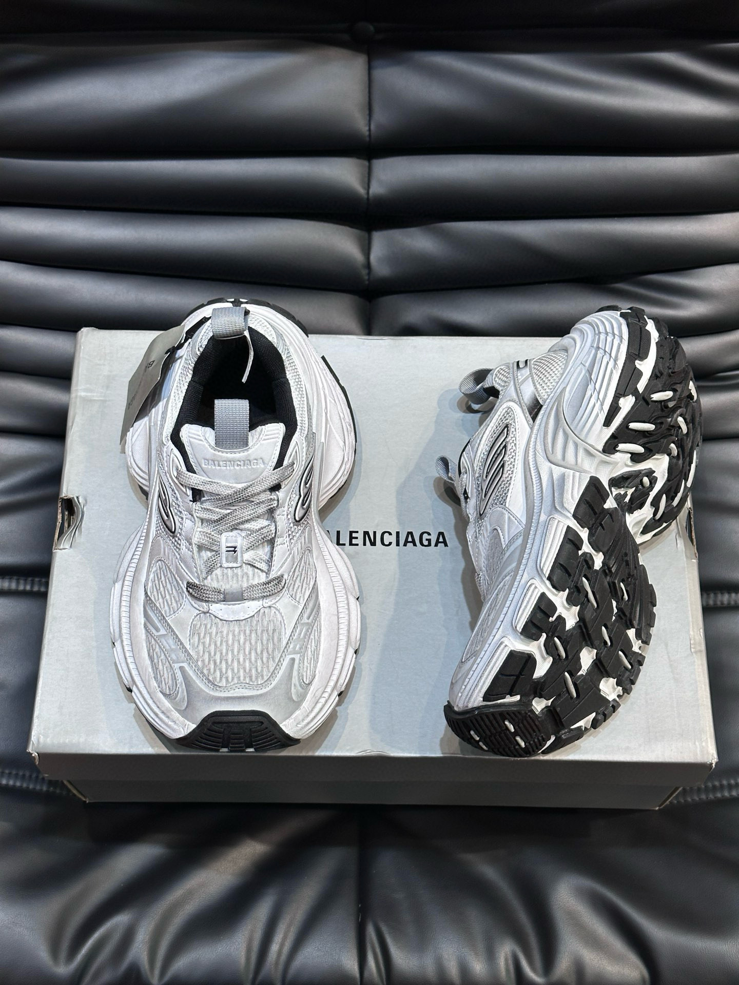 발렌시아가 10XL 남여공용 신발 운동화 스니커즈