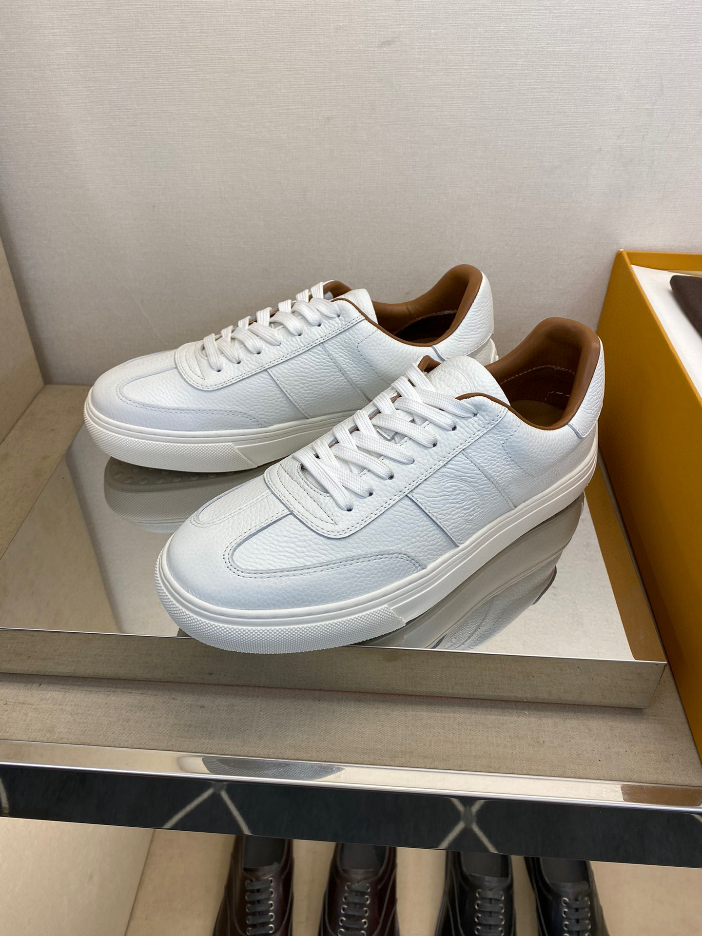 토즈 남자 스니커즈 신발 운동화