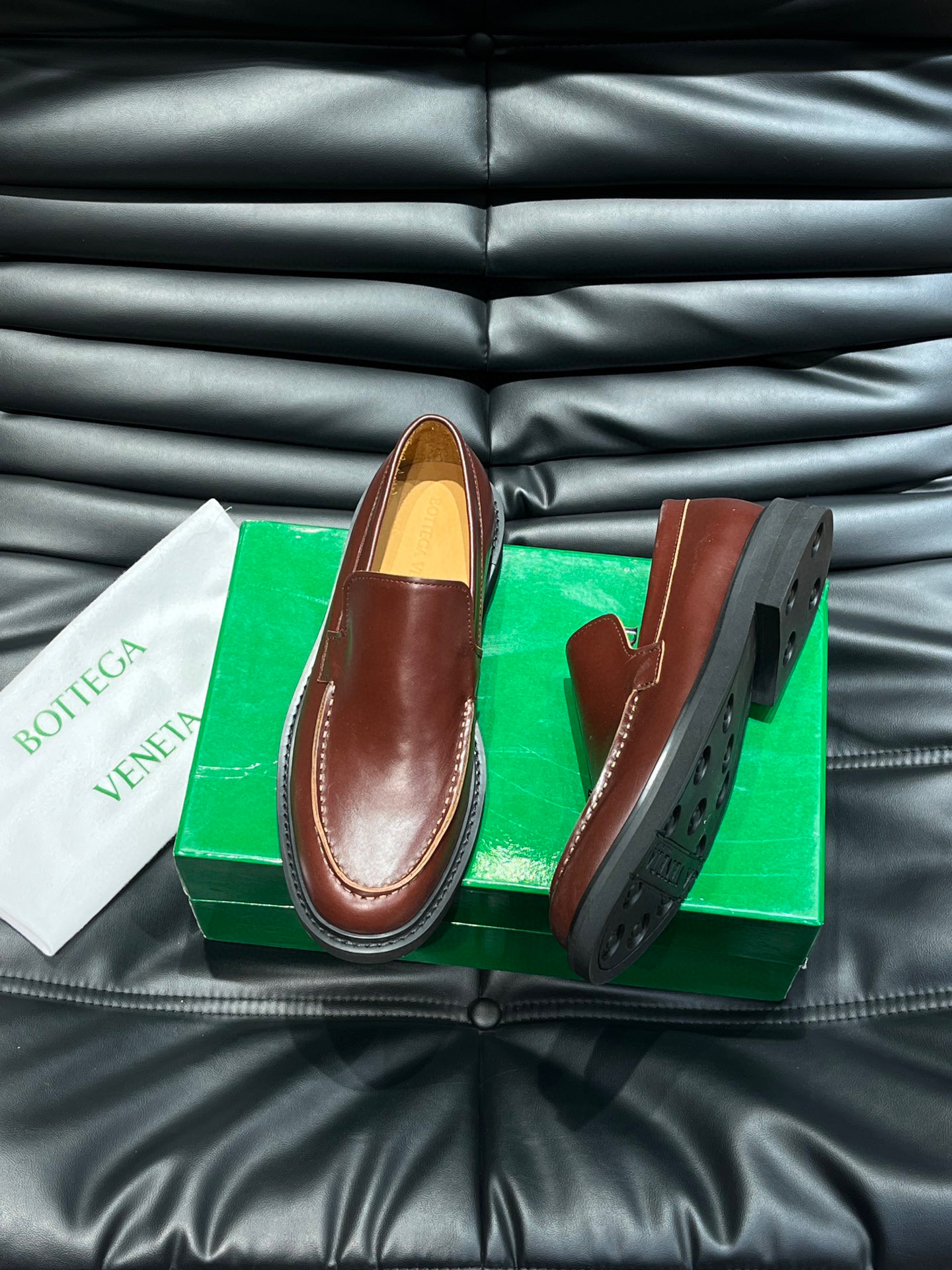 보테가베네타 남자 구두