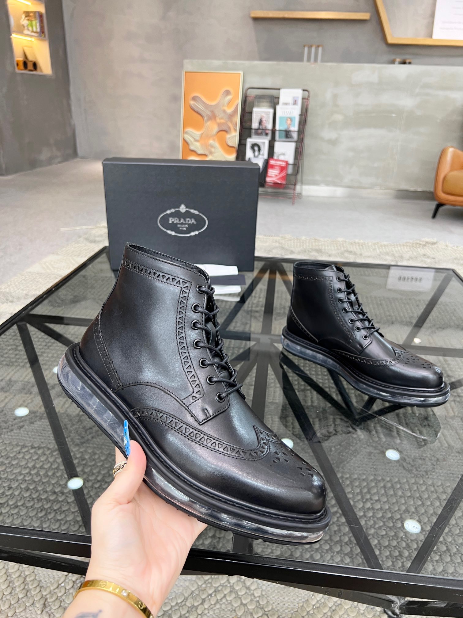 프라다 남자 부츠