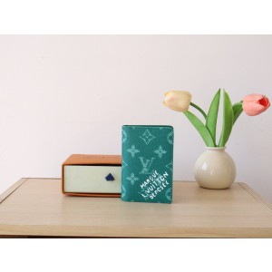 루이비통 여권지갑 M12658