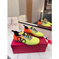 발렌티노 남녀공용 스니커즈 신발 운동화