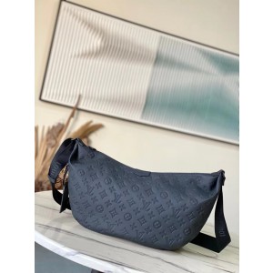 루이비통 M12850 남자가방