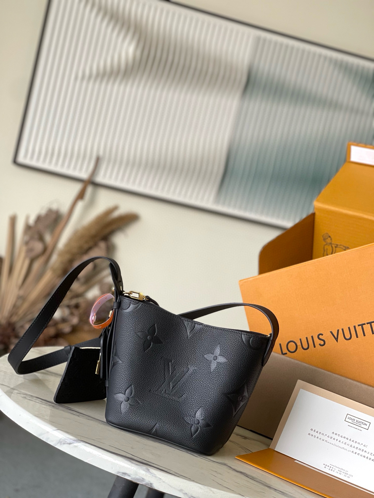 루이비통 M13480 여자가방