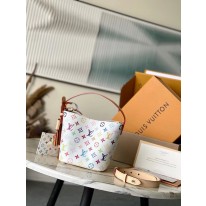 루이비통 M13089 여자가방