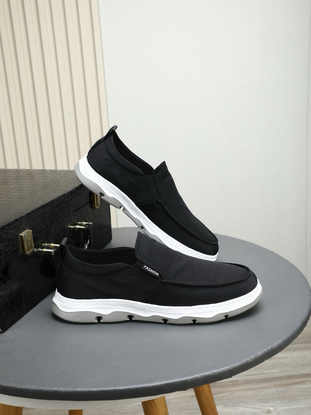 프라다 남자 스니커즈 신발 운동화