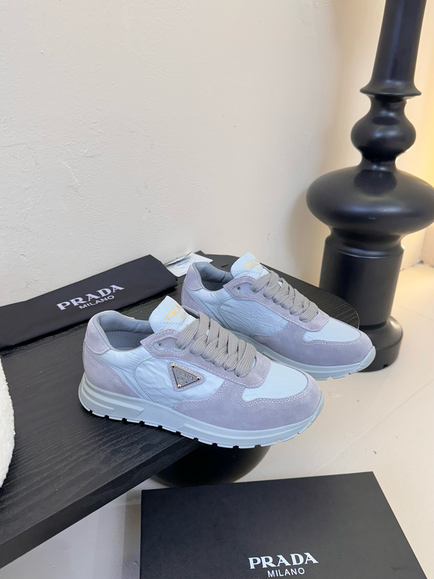 프라다 여자 스니커즈 신발 운동화