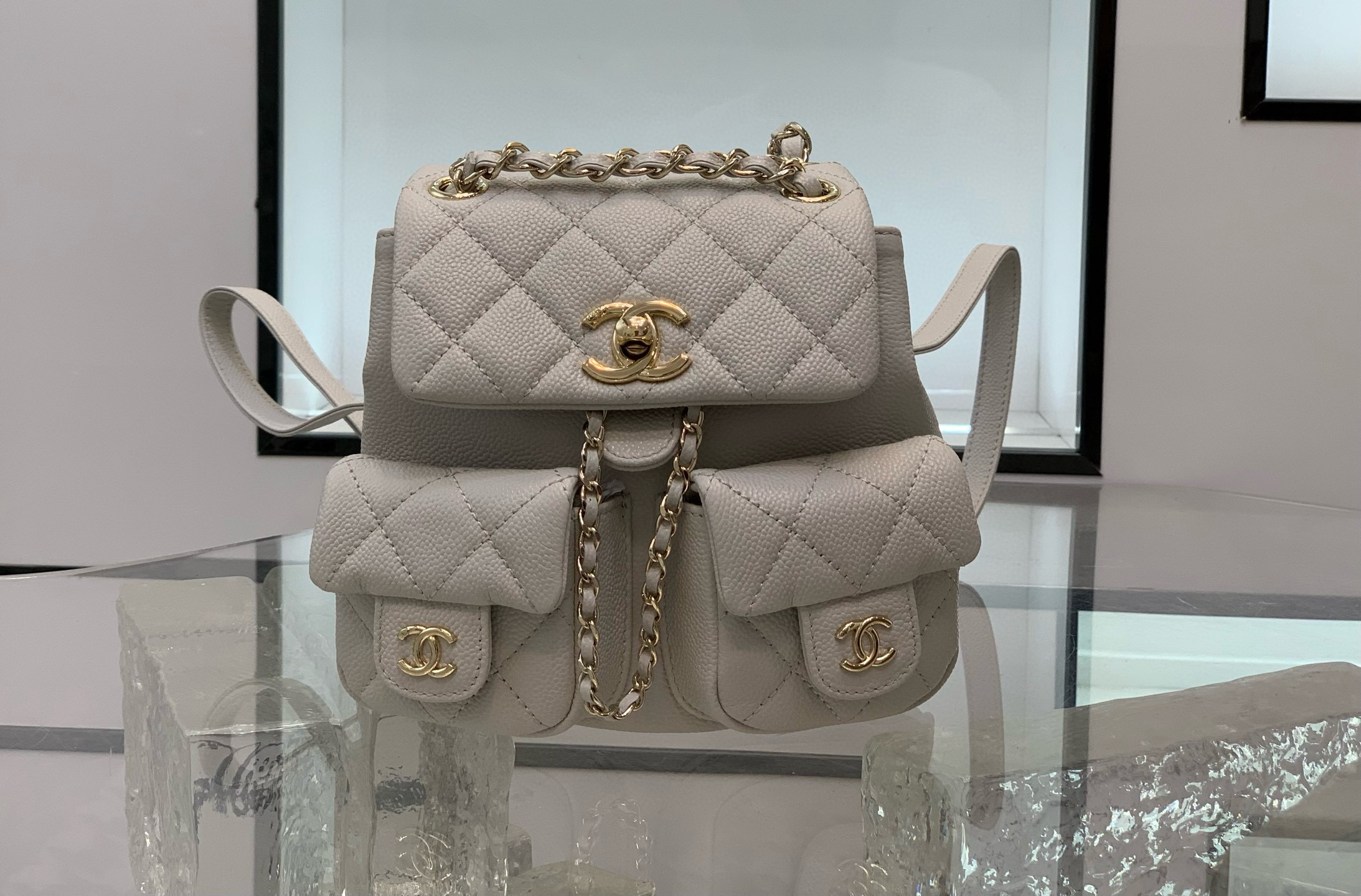 샤넬 백팩 여자가방