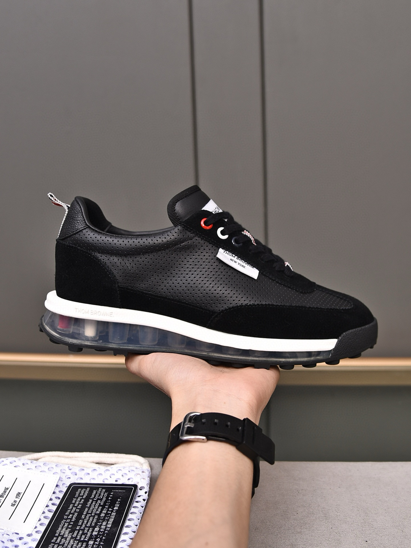 톰브라운 남자 신발 운동화 스니커즈