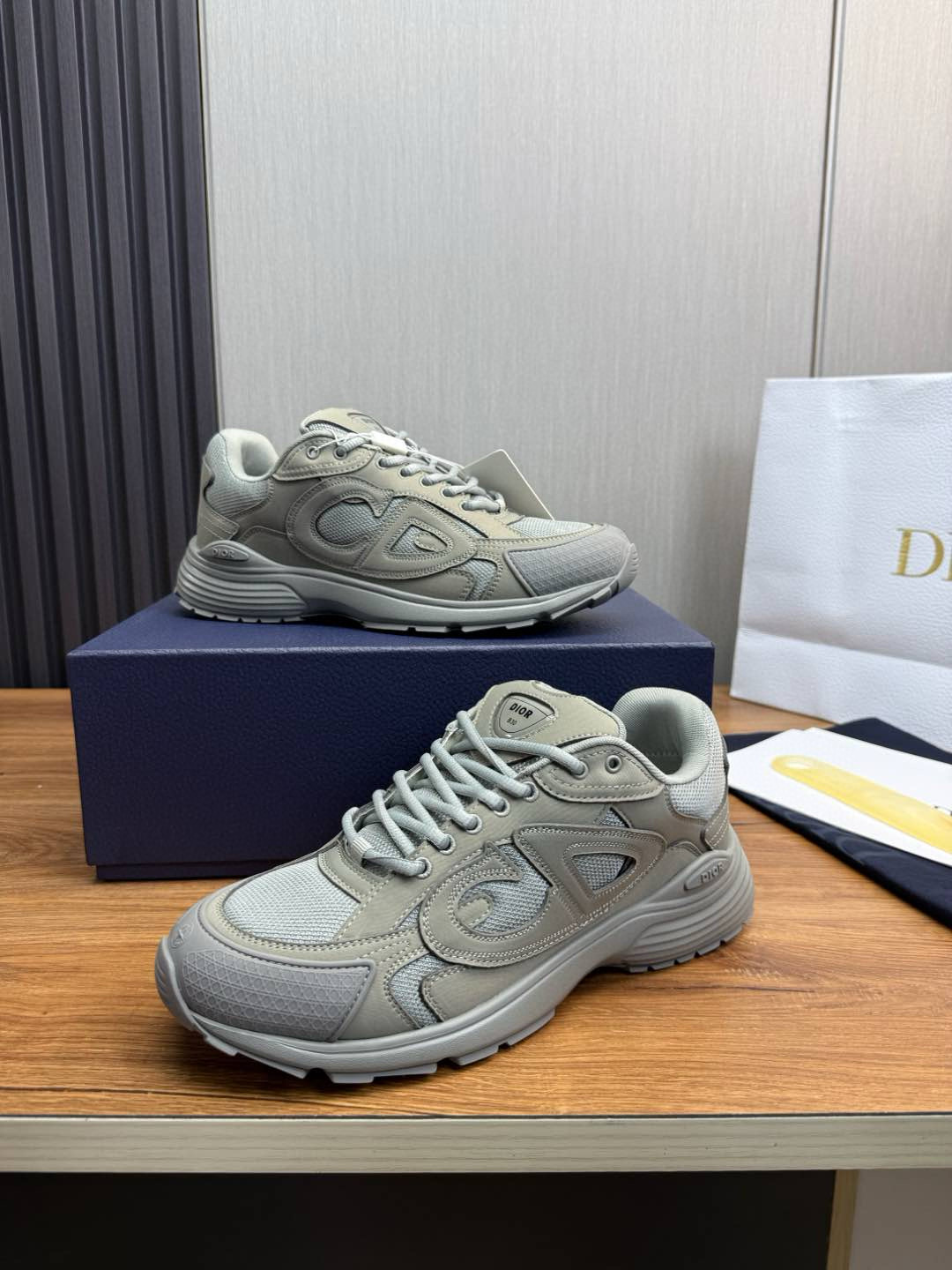 디올 남녀공용 신발 운동화 스니커즈