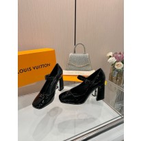 루이비통 여자 구두 8.5cm