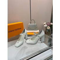 루이비통 여자 구두 8.5cm