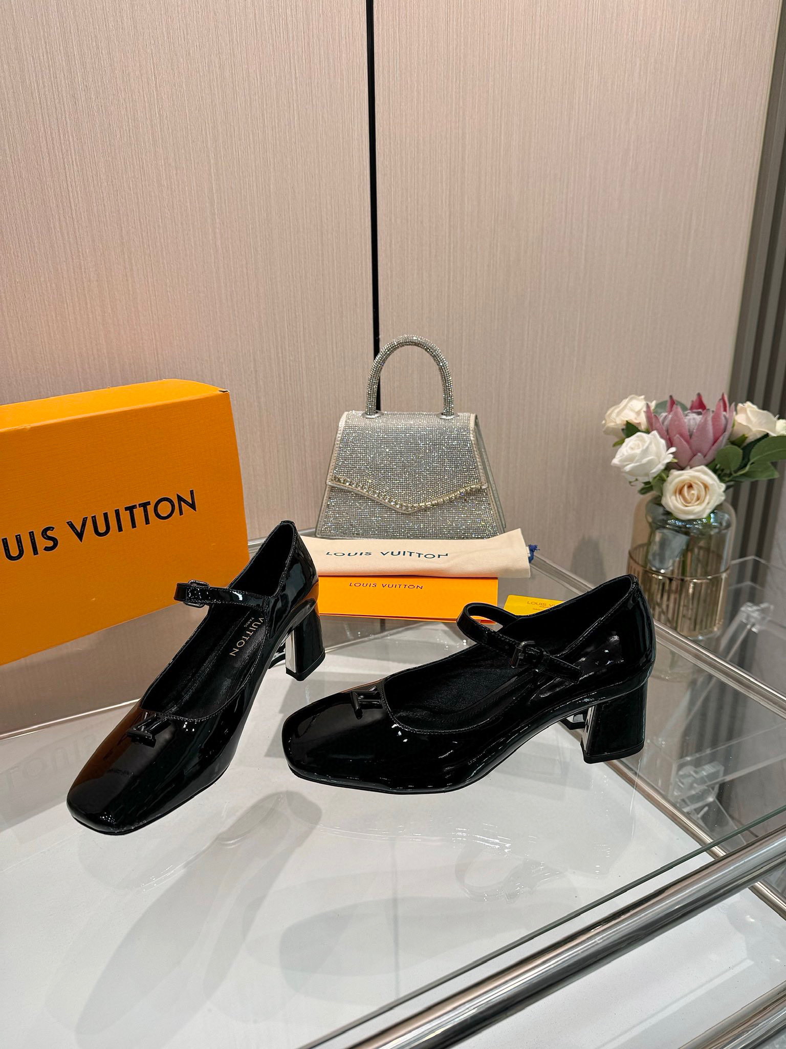 루이비통 여자 구두 5.5cm