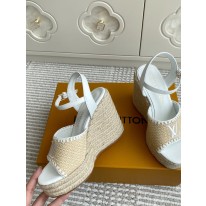 루이비통 여자 샌들 11.5cm