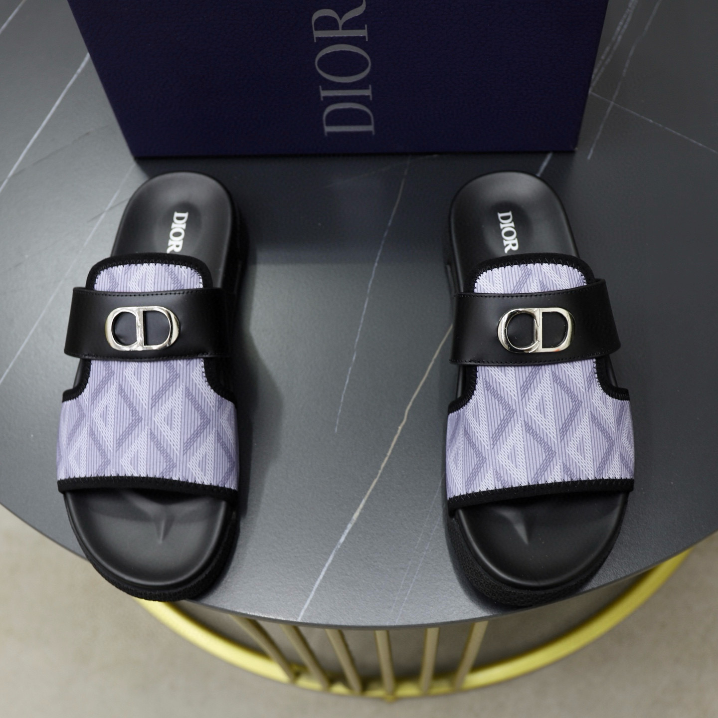디올 남자 슬리퍼