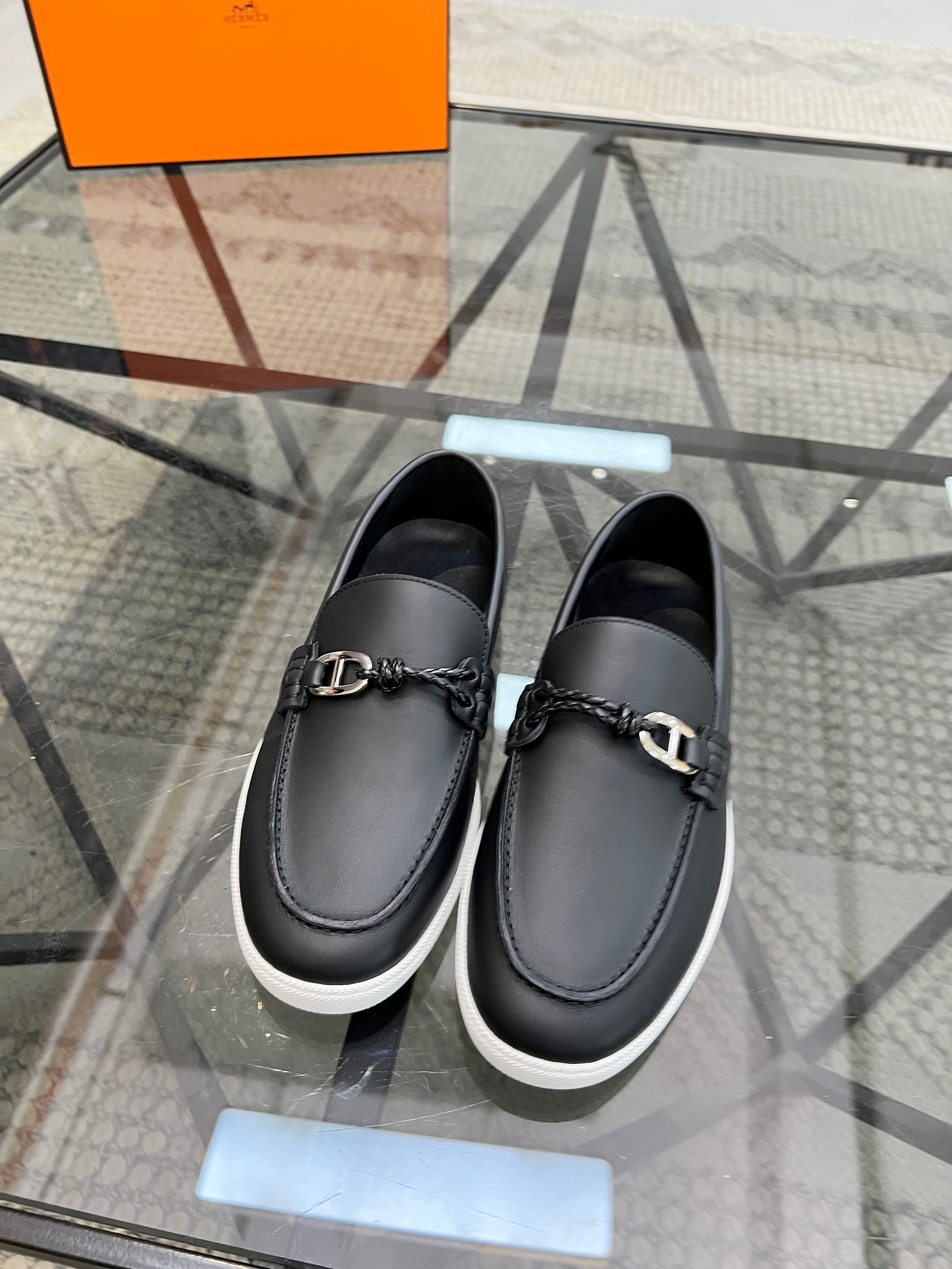 에르메스 남자 신발 운동화 스니커즈