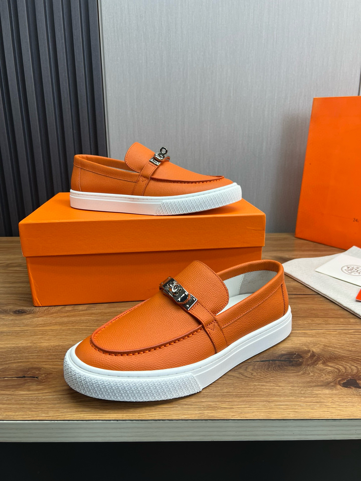 에르메스 남자 신발 운동화 스니커즈