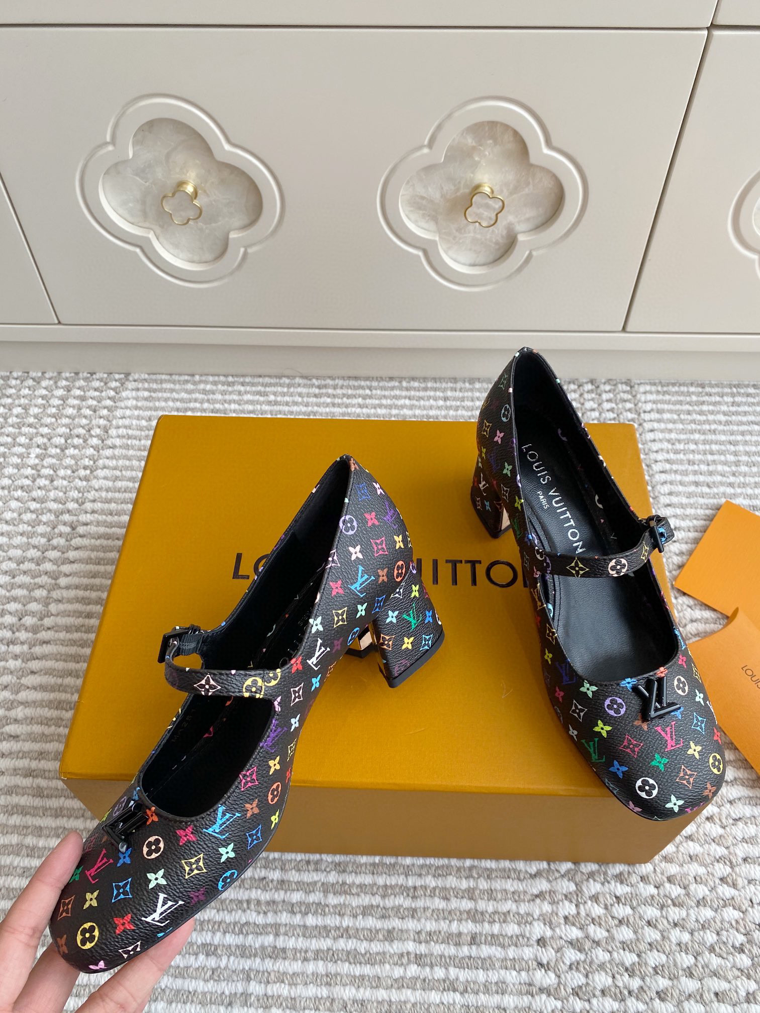 루이비통 여자 구두 5.5cm