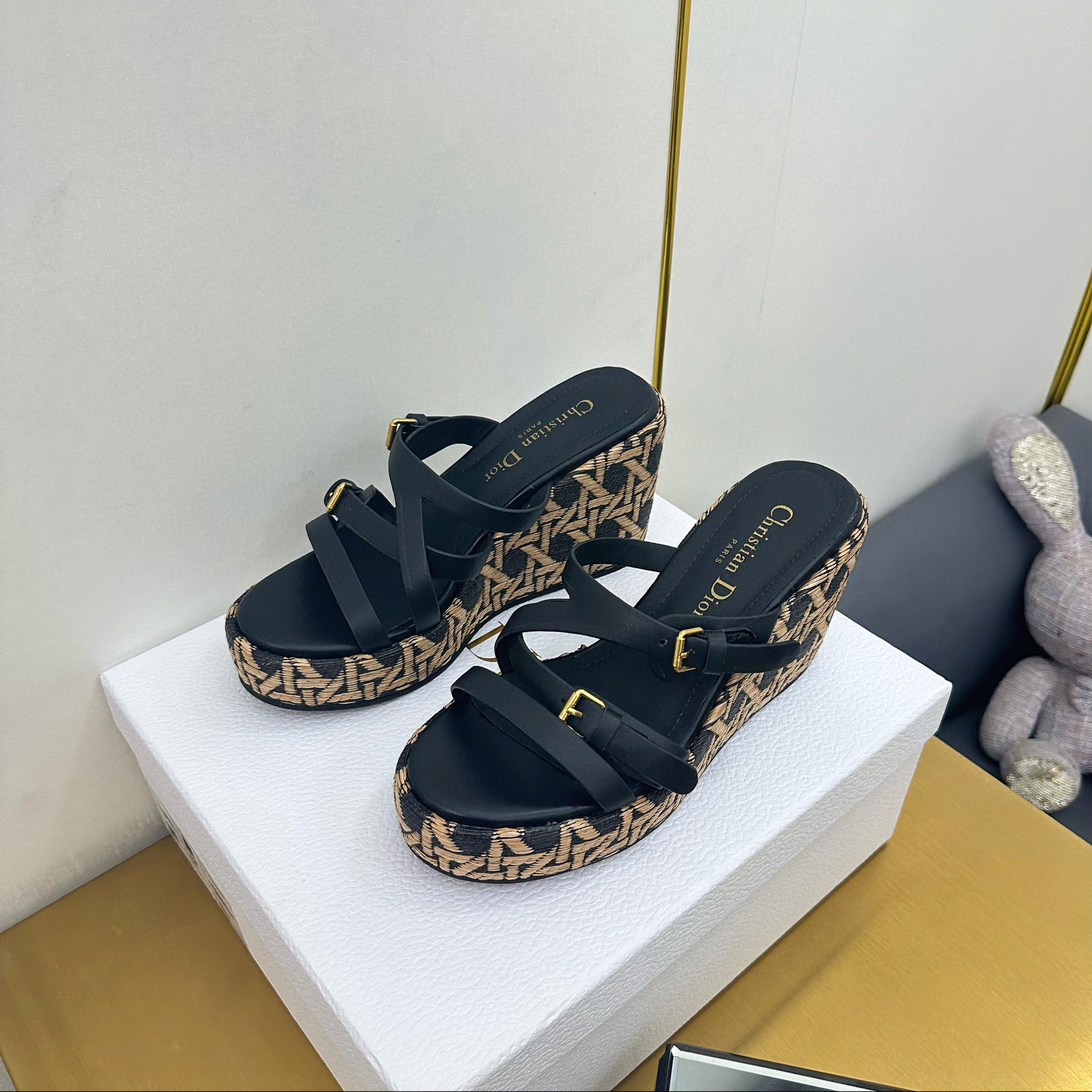 디올 여자 슬리퍼 9cm