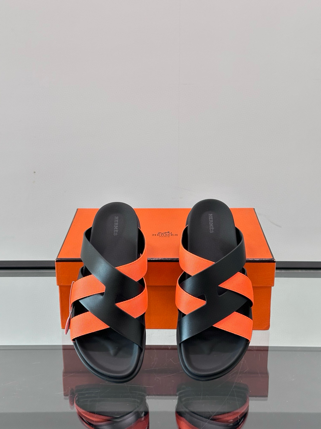 에르메스 남자 슬리퍼