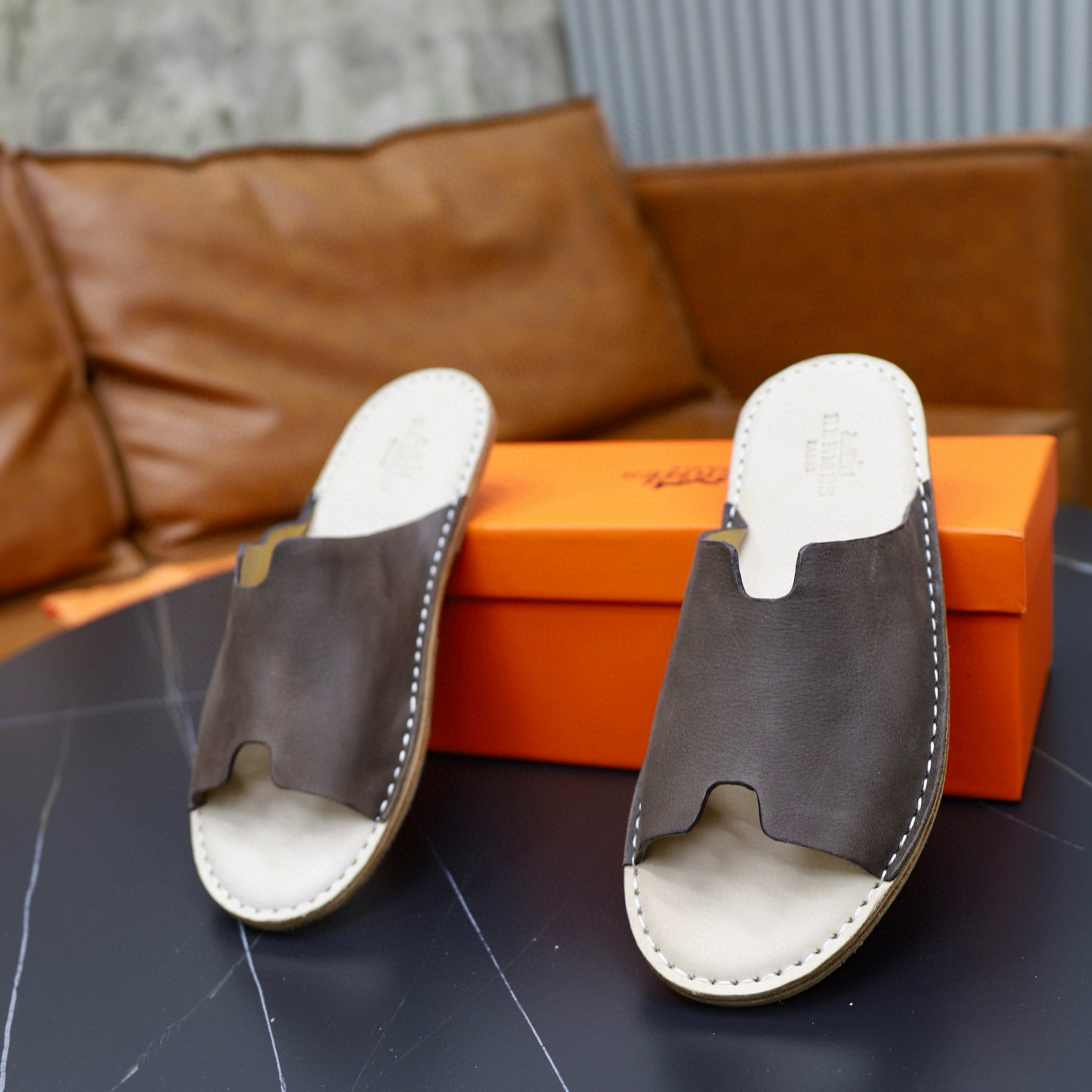 에르메스 남자 슬리퍼