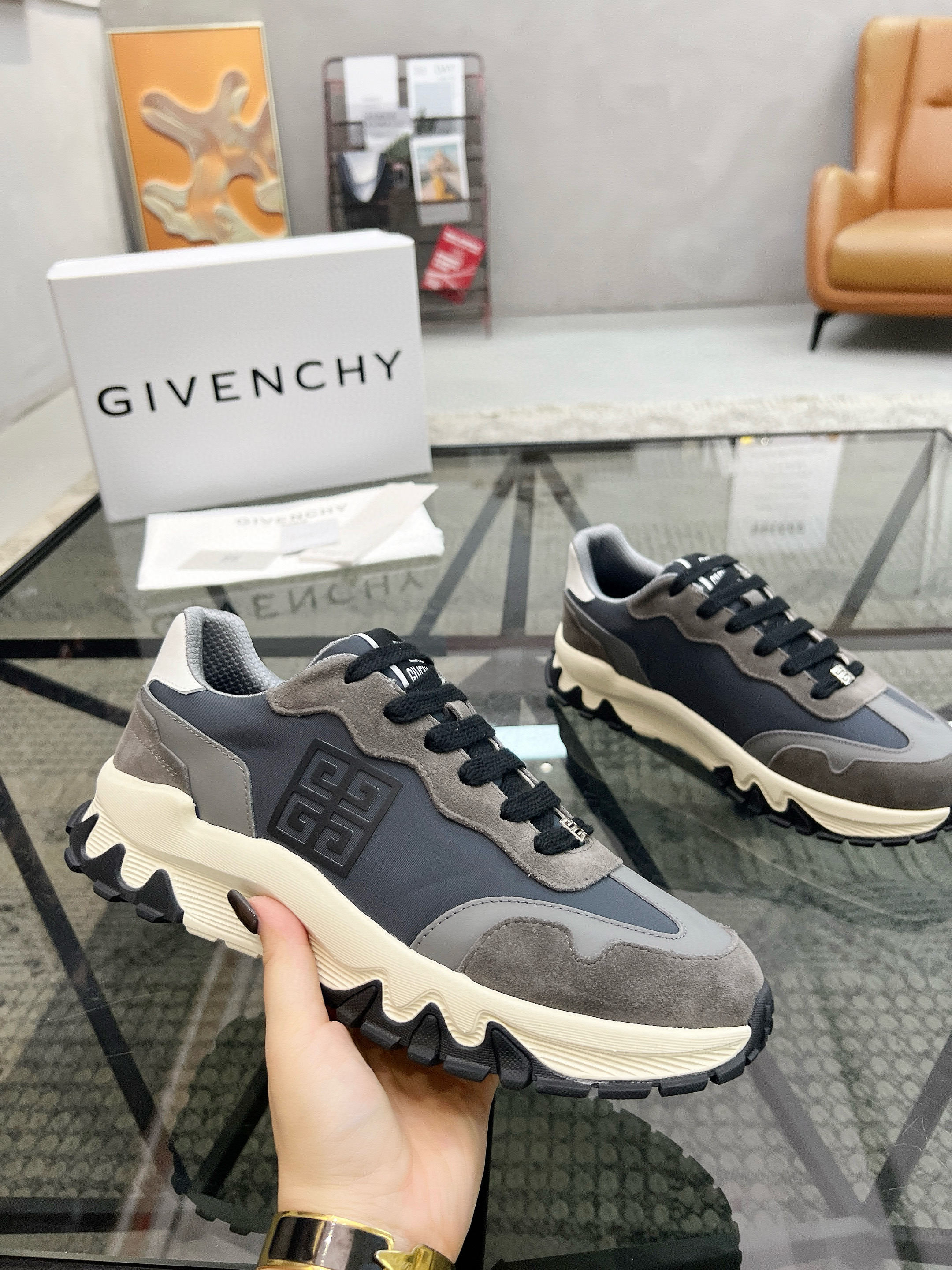 지방시 남자 신발 운동화 스니커즈