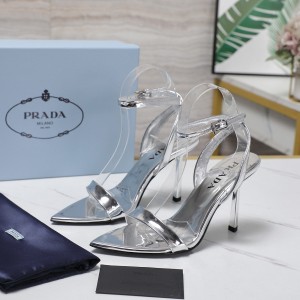 프라다 여자 샌들 9.5cm