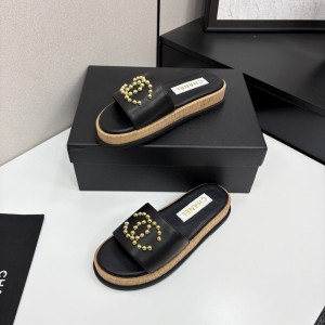 샤넬 여자 슬리퍼