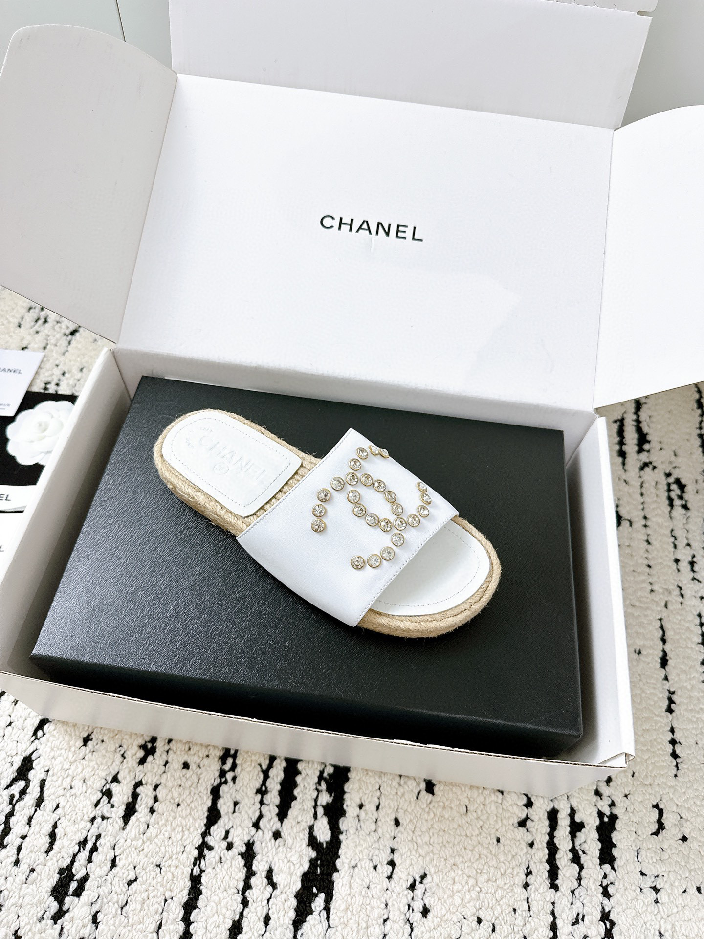 샤넬 여자 슬리퍼