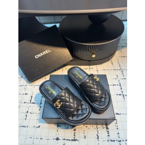 샤넬 여자 슬리퍼
