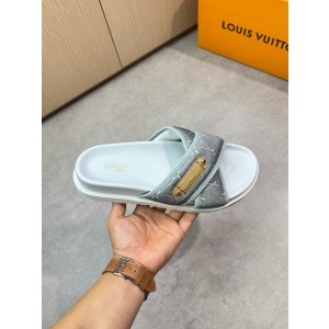 루이비통 남자 슬리퍼