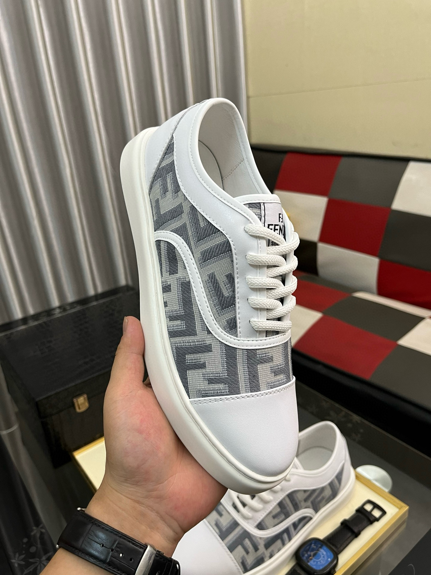 펜디 남자신발 운동화 스니커즈