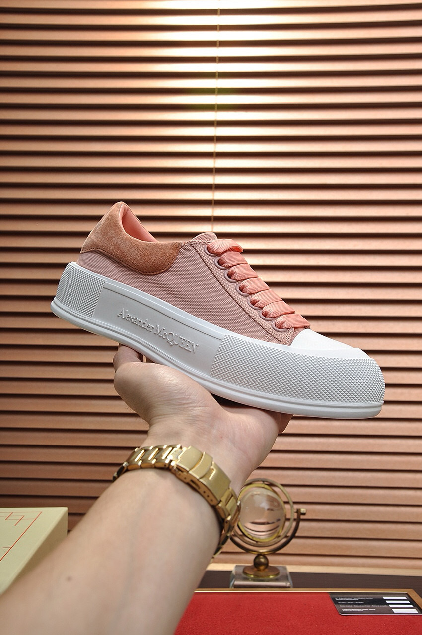 알렉산더 맥퀸 남녀공용 신발 운동화 스니커즈