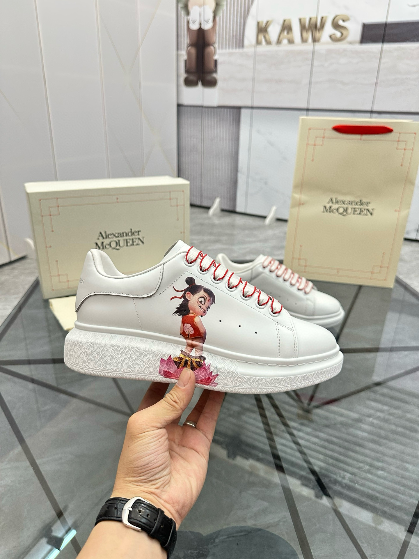 알렉산더 맥퀸 남녀공용 신발 운동화 스니커즈