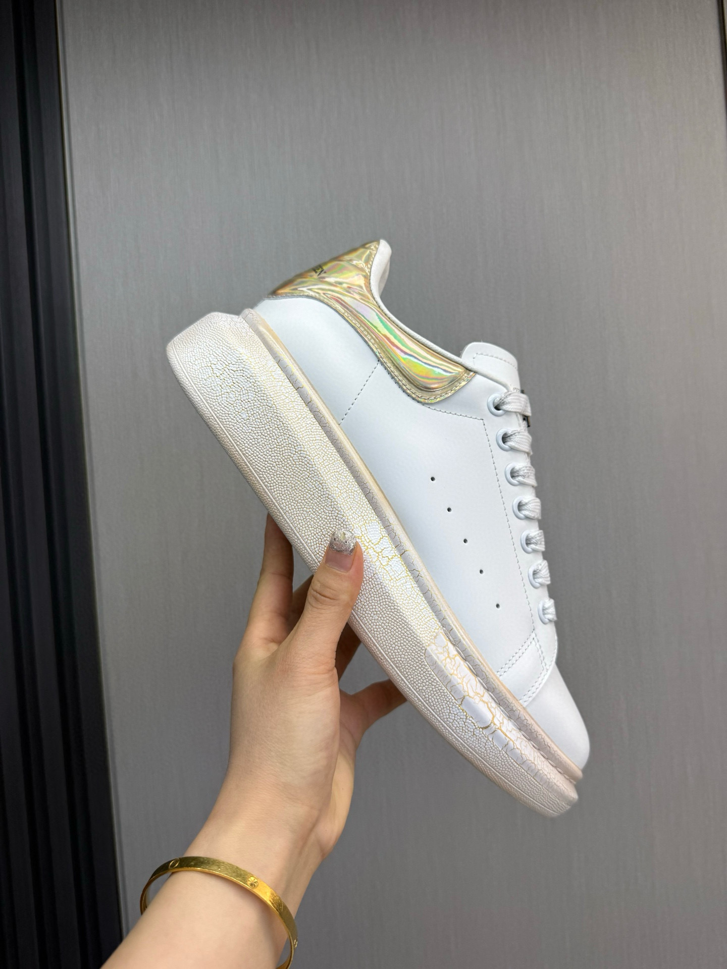 알렉산더 맥퀸 남녀공용 신발 운동화 스니커즈