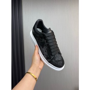 알렉산더 맥퀸 남녀공용 신발 운동화 스니커즈