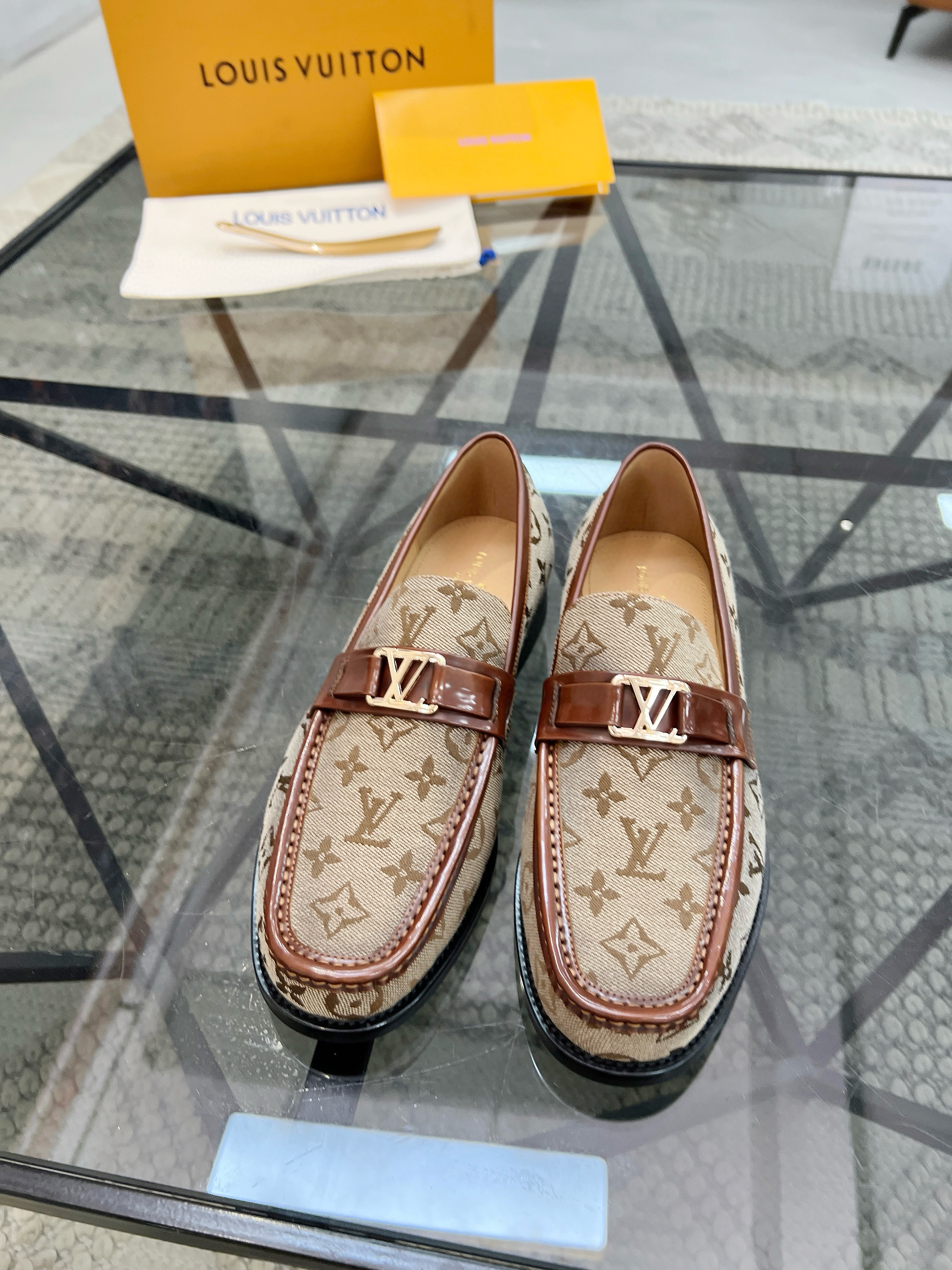 루이비통 남자 구두