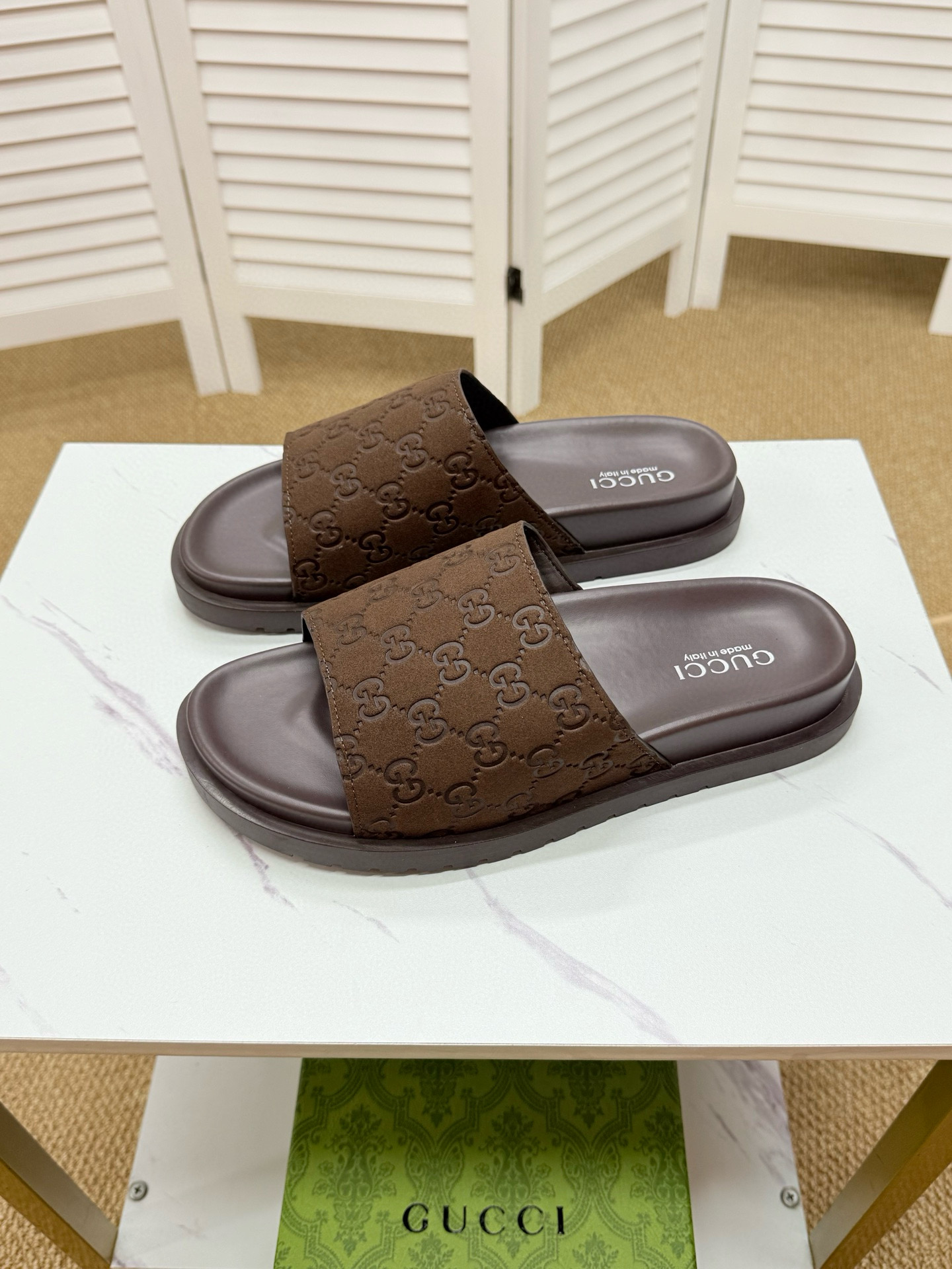 구찌 남자 슬리퍼